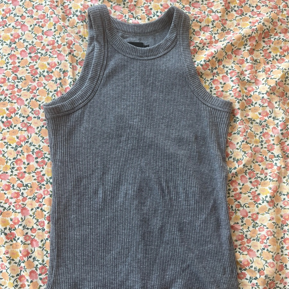 Bandier wsly Heather gray ribbed tank top